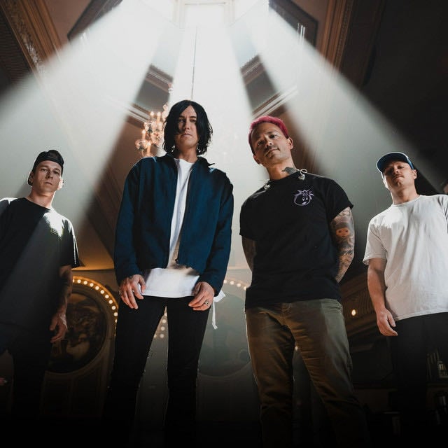 Sleeping With Sirens - Artist