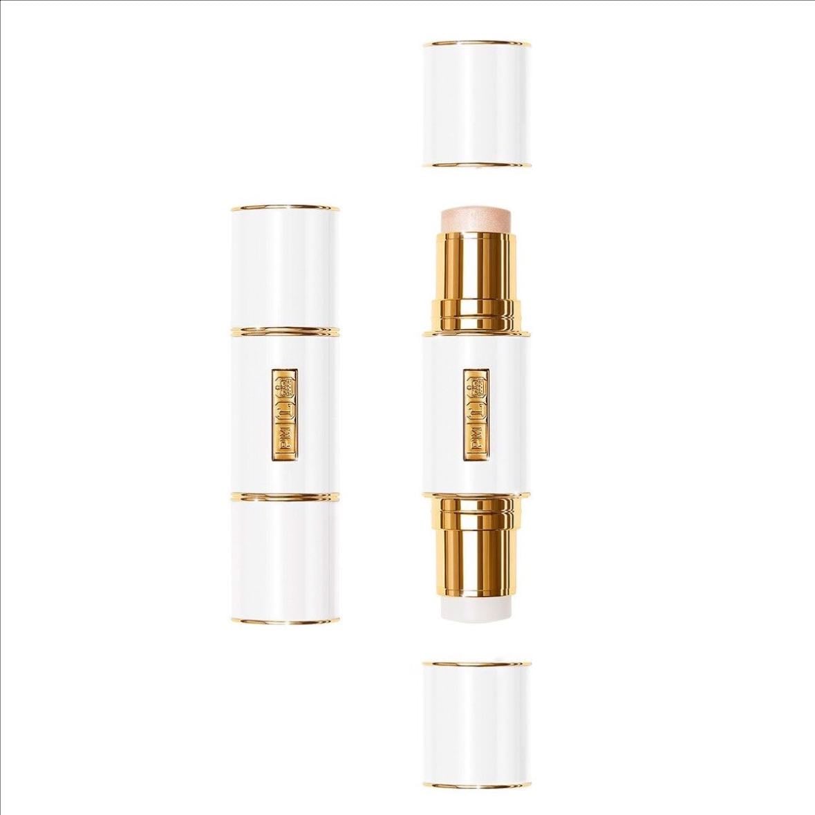 Highligther + balm duo bronzer by PAT MCGRATH LABS - El acabado es súper natural como si fuera parte de tu piel y funciona perfectamente para un glowy makeup