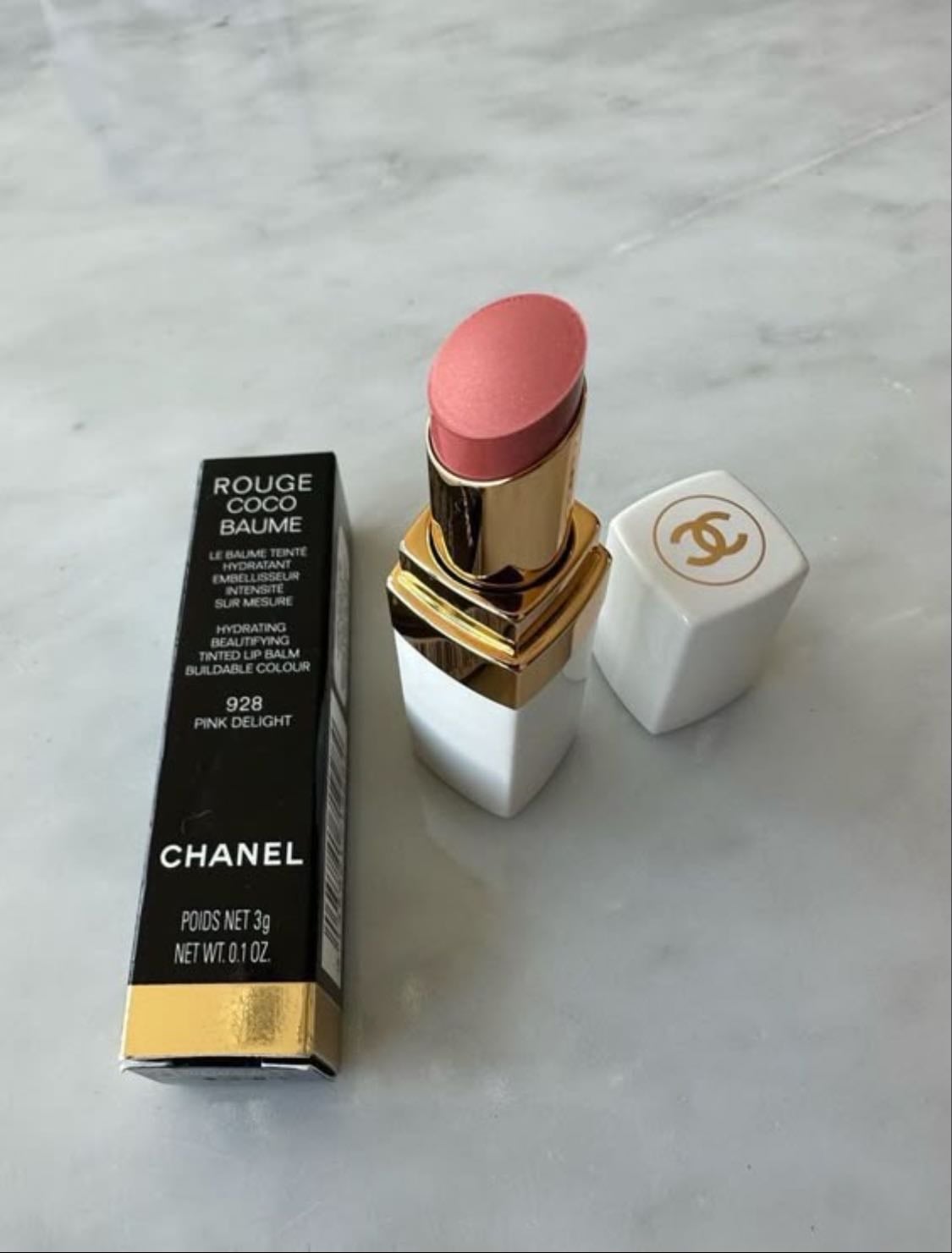 CHANEL lip balm - Solo lo quiero porque el empaque está bonito 😞☝️