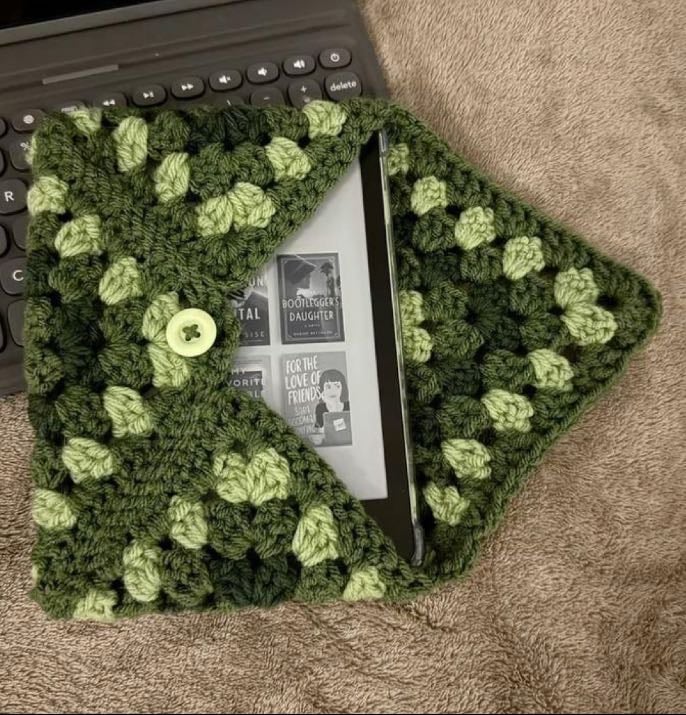 E-reader cover