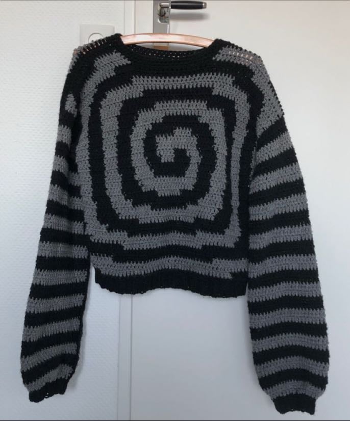 Swirl sweater