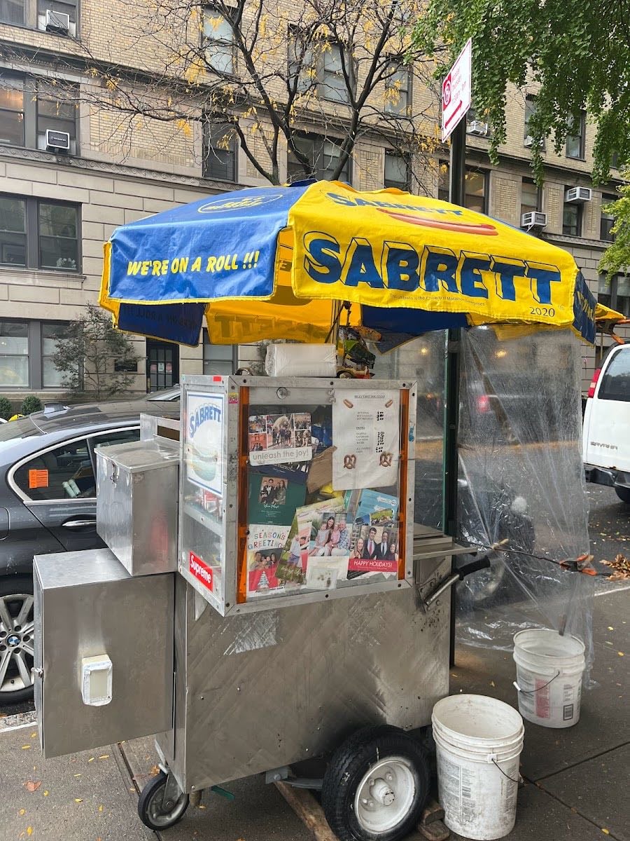 Billy’s Hot Dog Cart