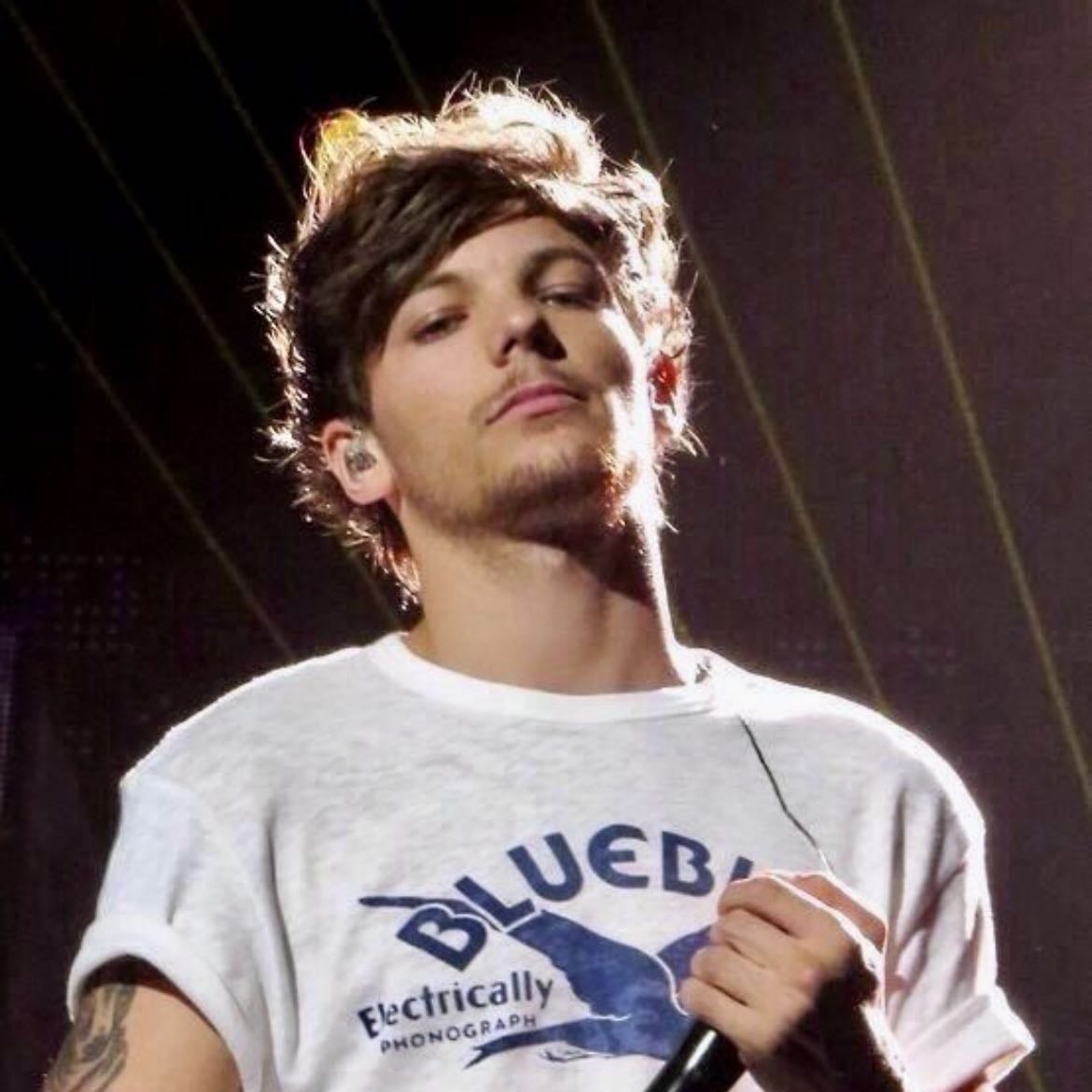 “i like girls who… eat carrots”🥕 - -louis🫶