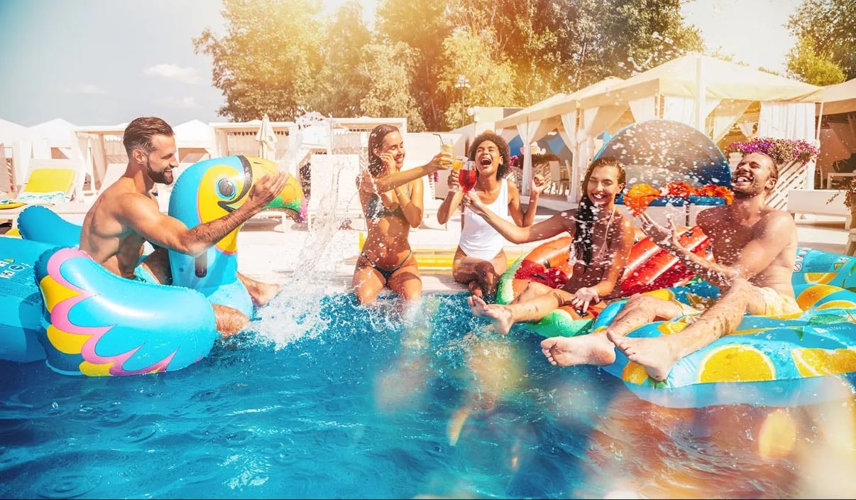 Pool party