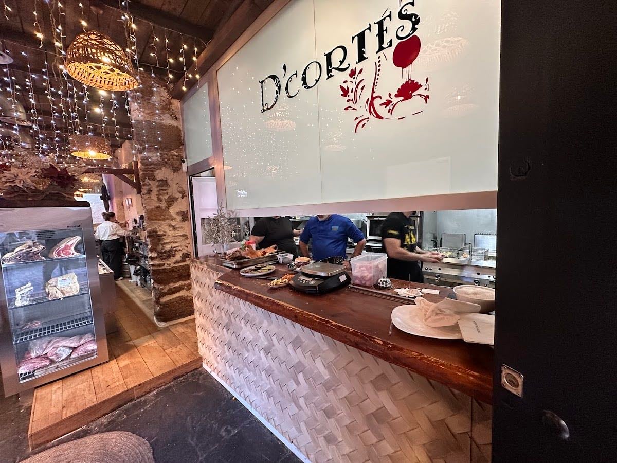 D' Cortes Brasas & Tapas - Algo 💸 pero para tapear top