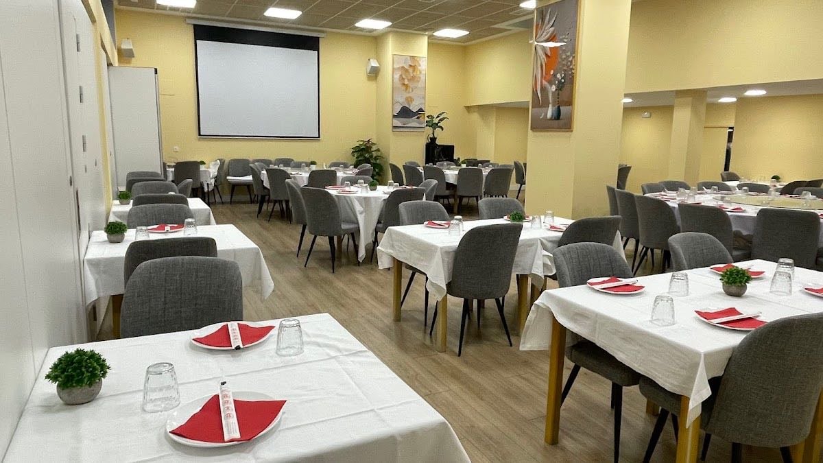 HUADU restaurante (华都酒楼)