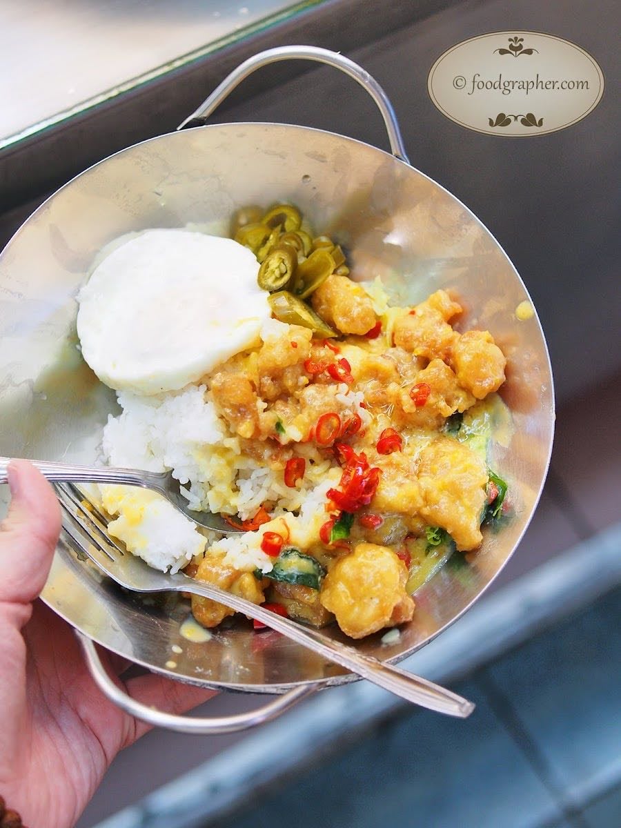 Taste Good 好味小厨 - Salted Egg Chicken