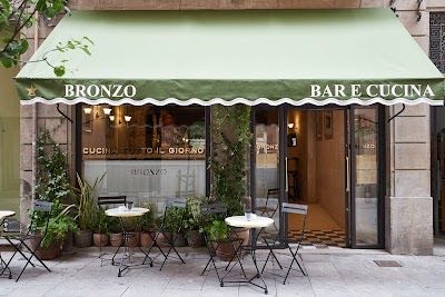 Bronzo - Bar e cucina (Born)