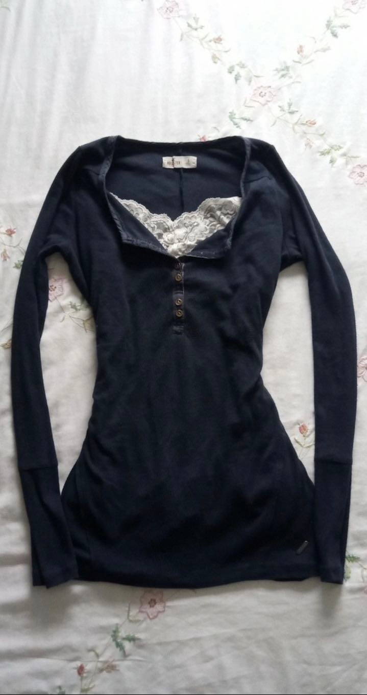 hollister top