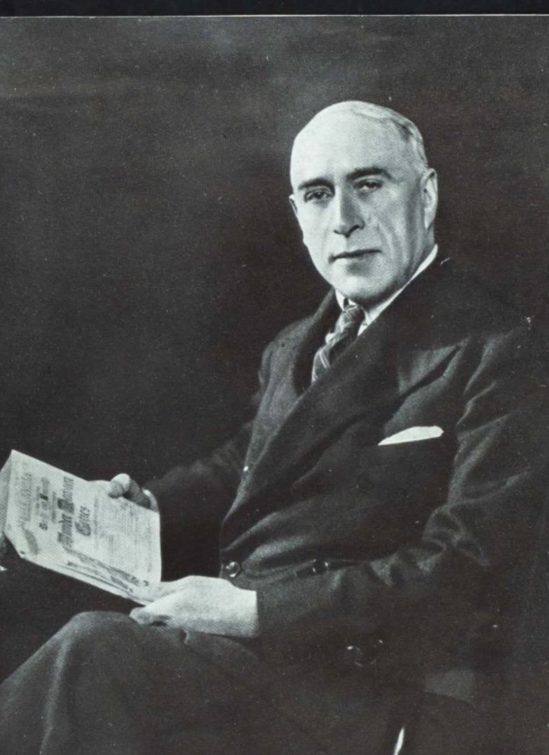 Harry price original ghost hunter