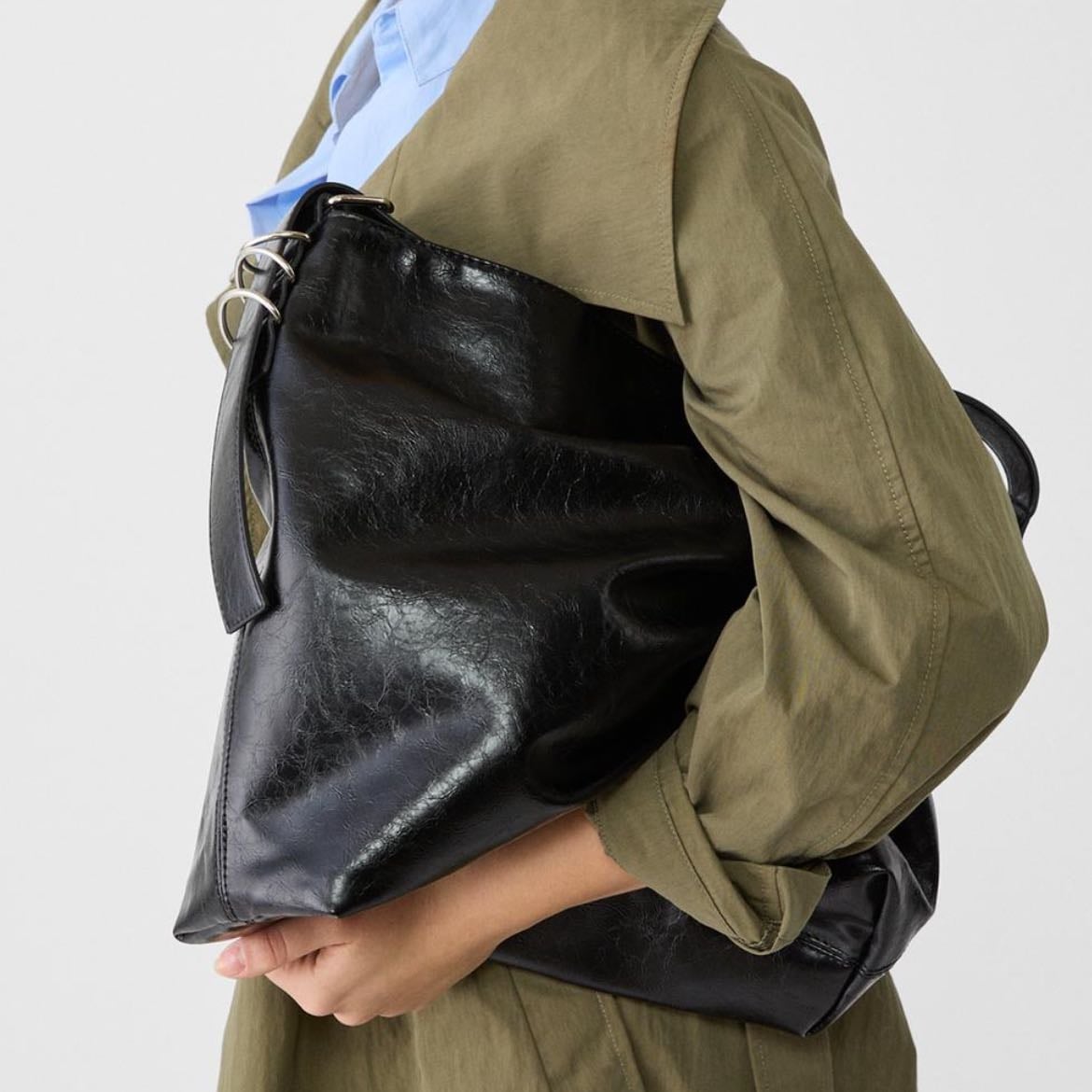 bag - tote bag or bucket bag
