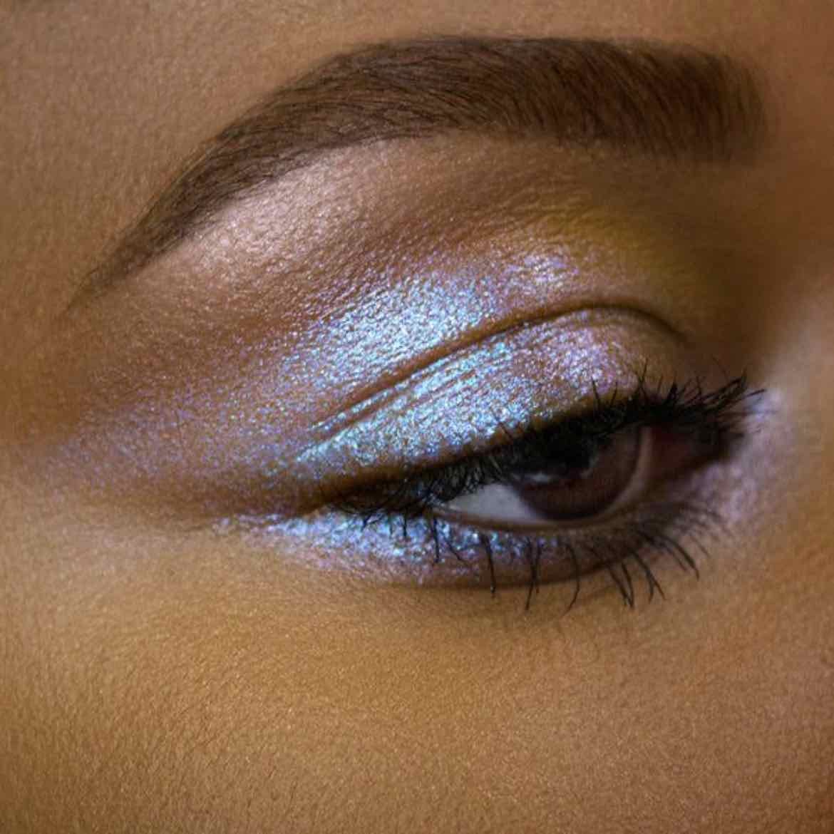 bold eyeshadow - rainbow palette by colourpop