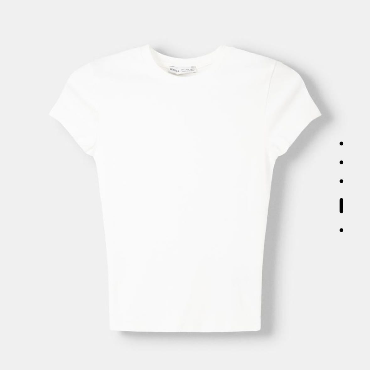camiseta ajustada larga (blanca)