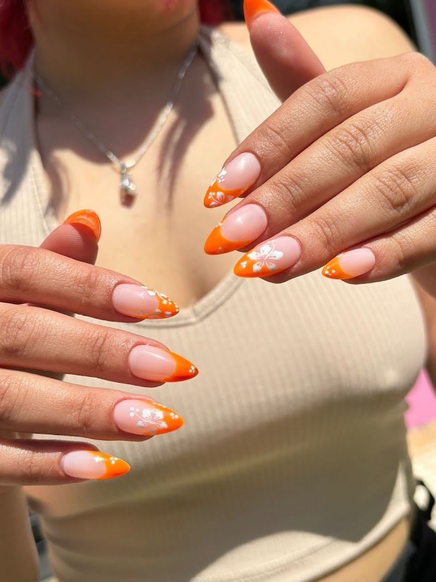 Horny Nails Studio