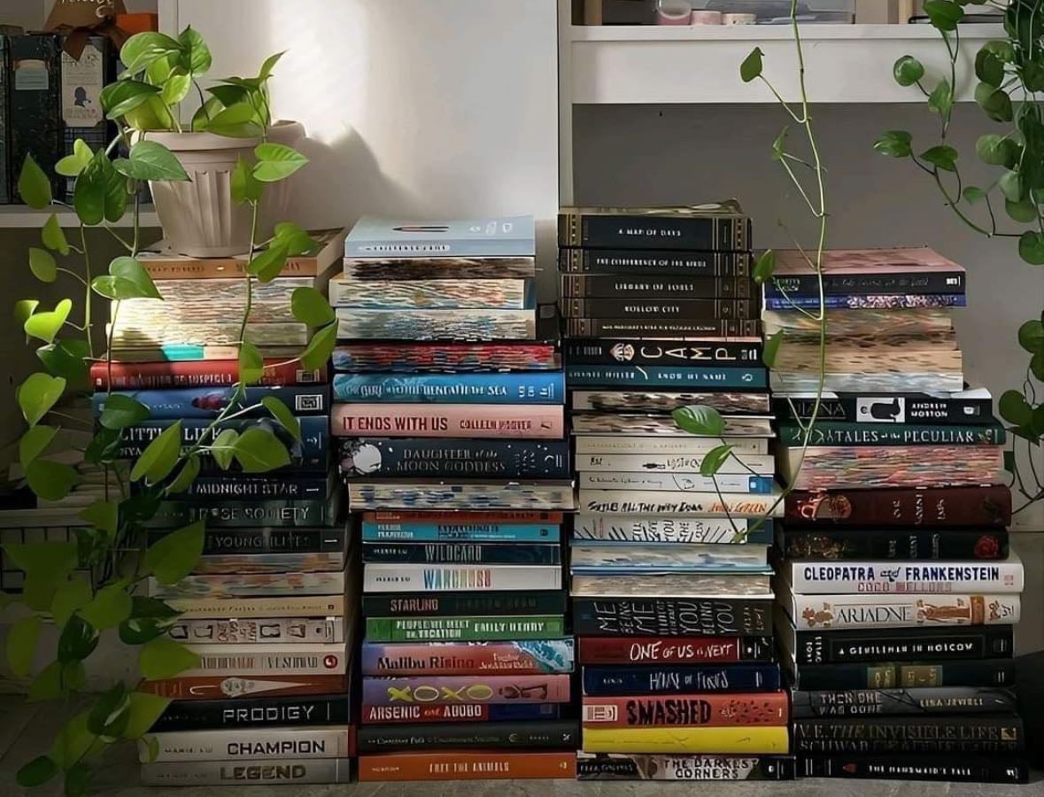 my bookshelf ! - Books hypelist by jay !