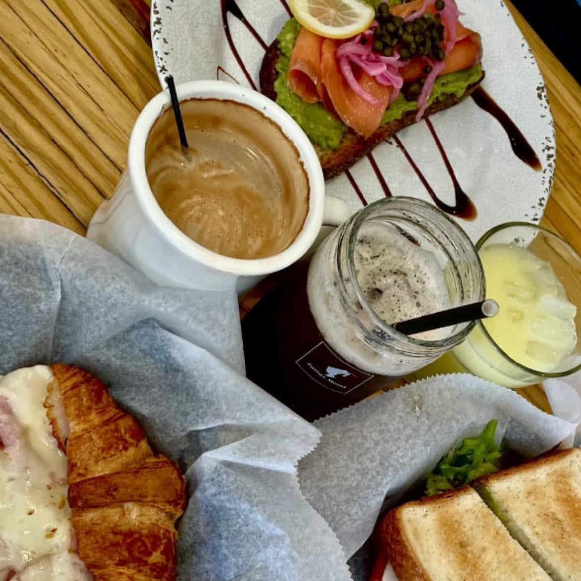 ๐ต๐๐๐๐ ๐ญ๐๐๐๐๐ ๐ฉ๐๐๐๐๐ - Sandwiches are gold here๐๐คญ