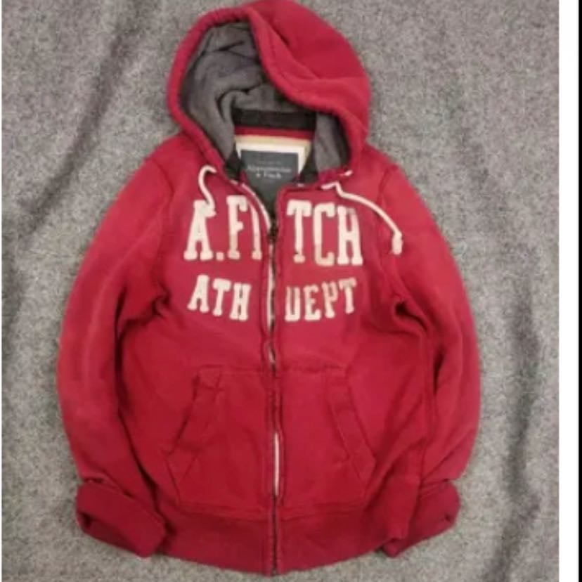 Pull rouge vintage - Grailed