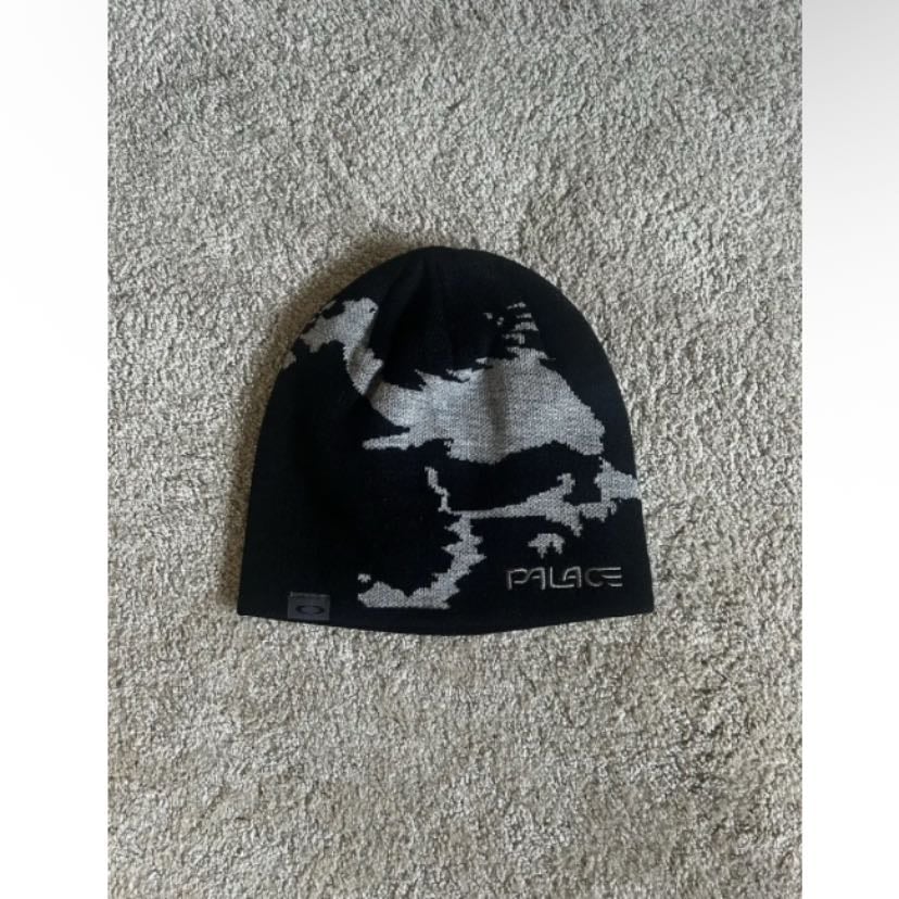 Bonnet Oakley x Palace - Grailed