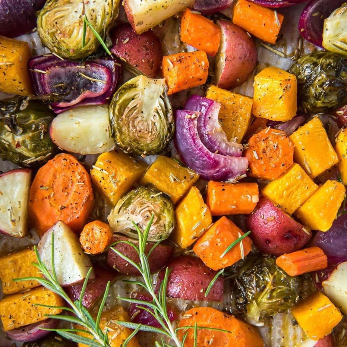 Veggie Roast - •Carrots
•Brussels Sprouts
•Broccoli
•Mushrooms
•cauliflower
•potatoes
•tofu?