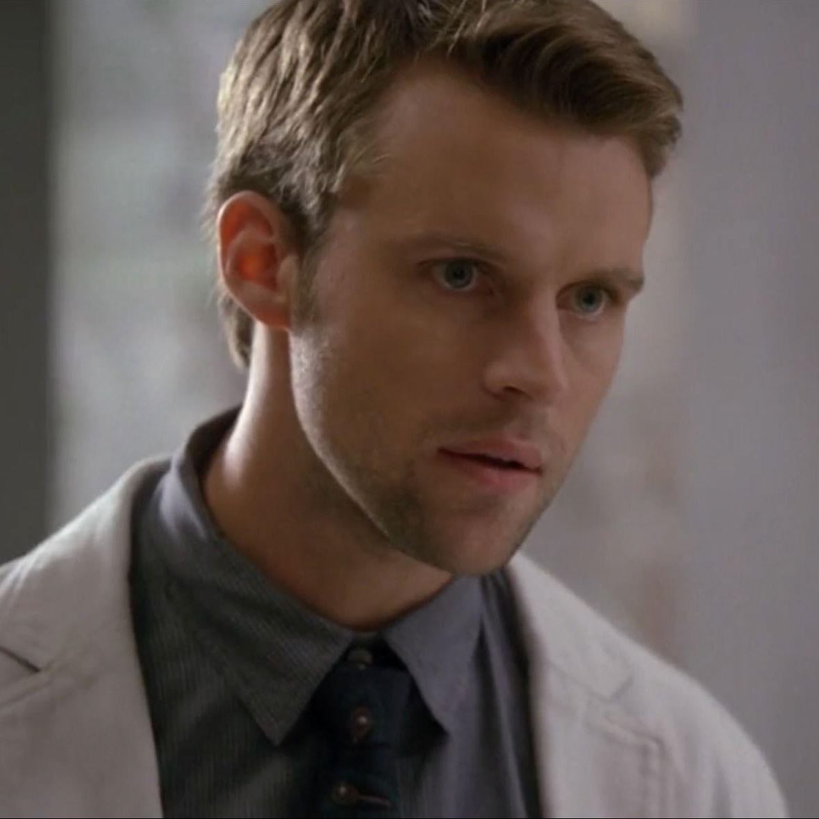 Dr Robert Chase - House