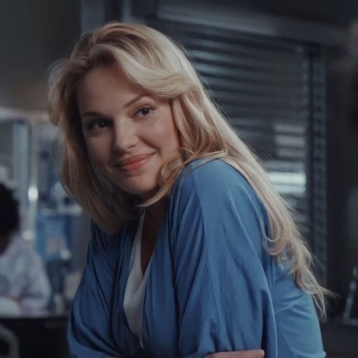 Dr Izzie Stevens - Grey’s Anatomy