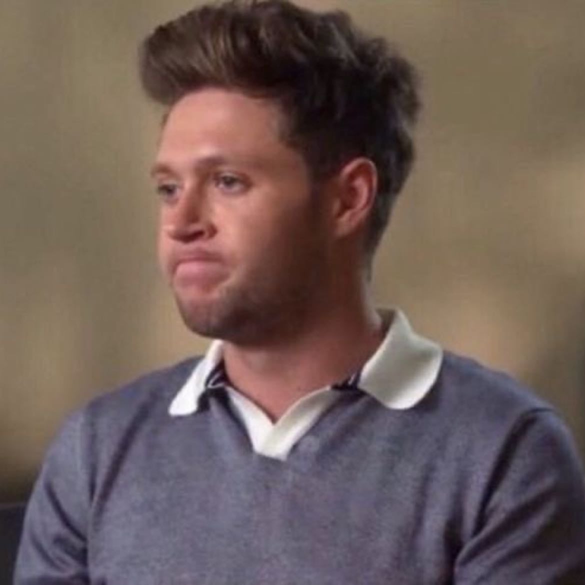 louis: âfor god sake niallâ niall: âAHHHâ - harry: âfor the benefit of the radio nialls just dropped his teaâ