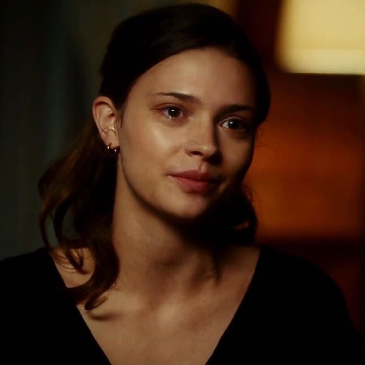 ruby bell - maxton hall