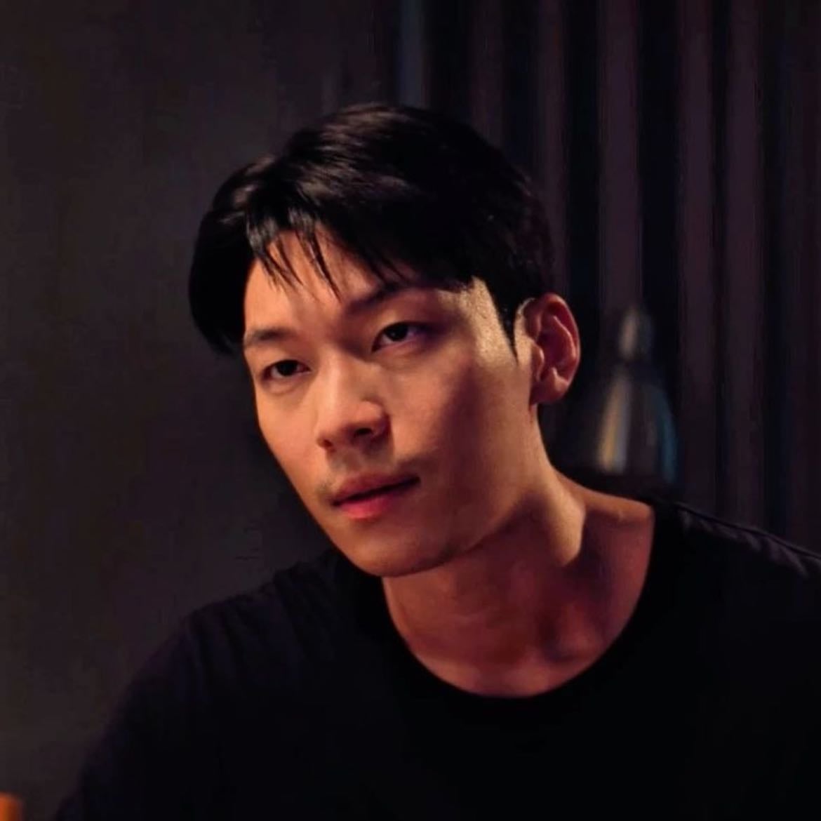 hwang junho - squid game