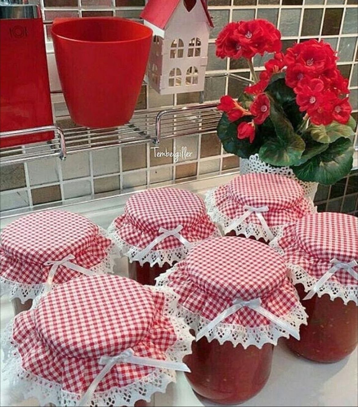 Jar cover