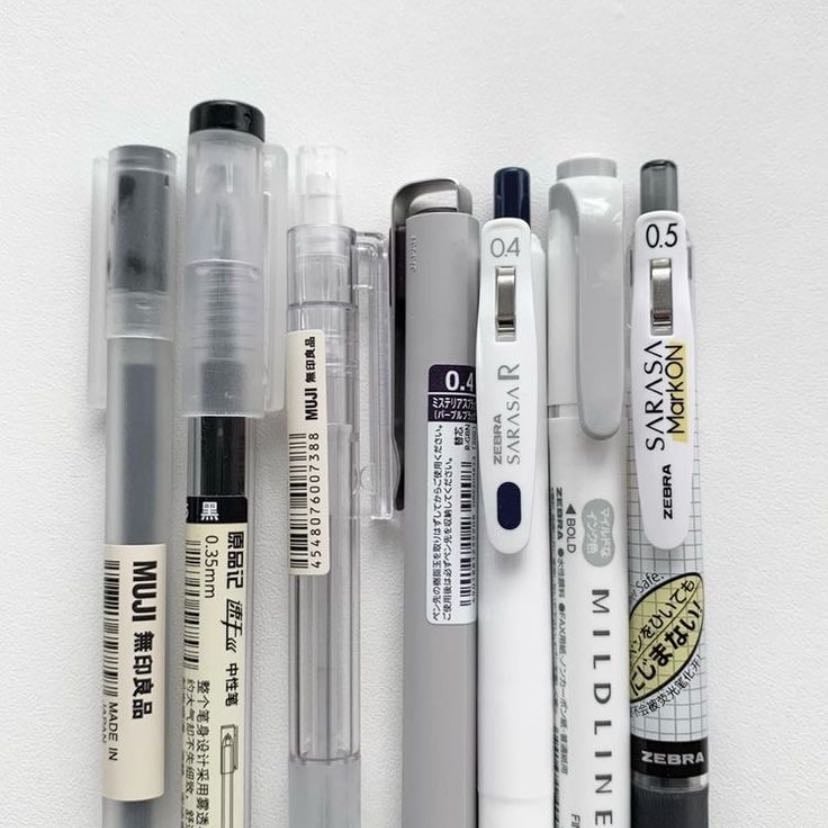 pens - 1 blue, 1 black