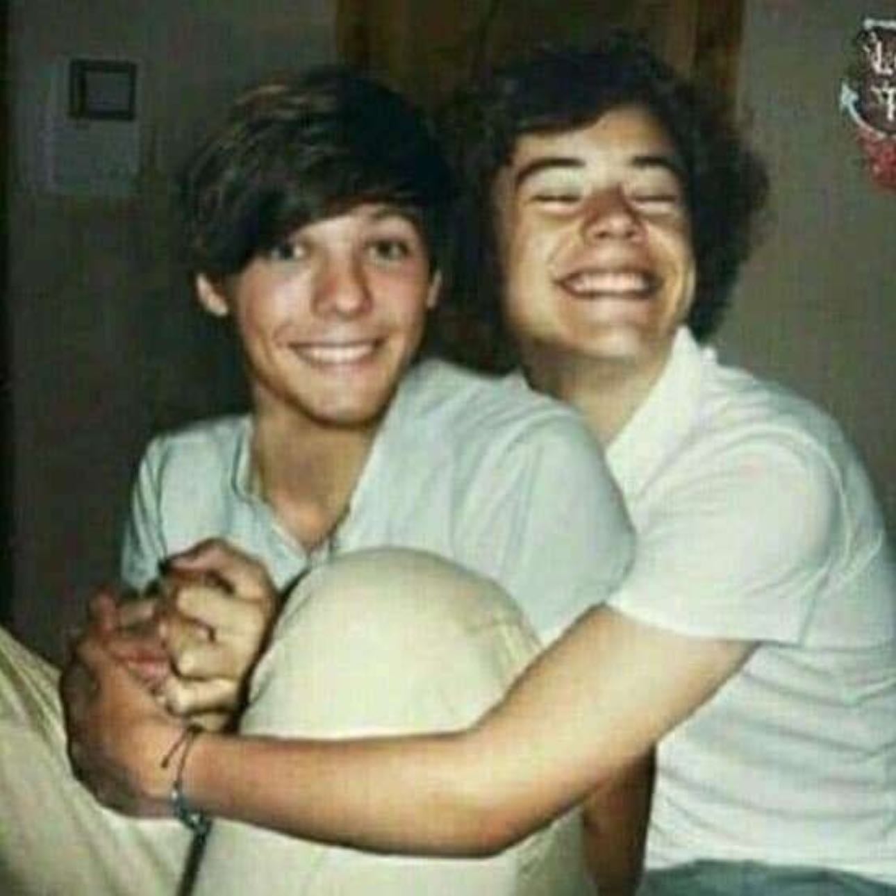 Louis and Harry - We know they would eat this up and their voices sound amazing together