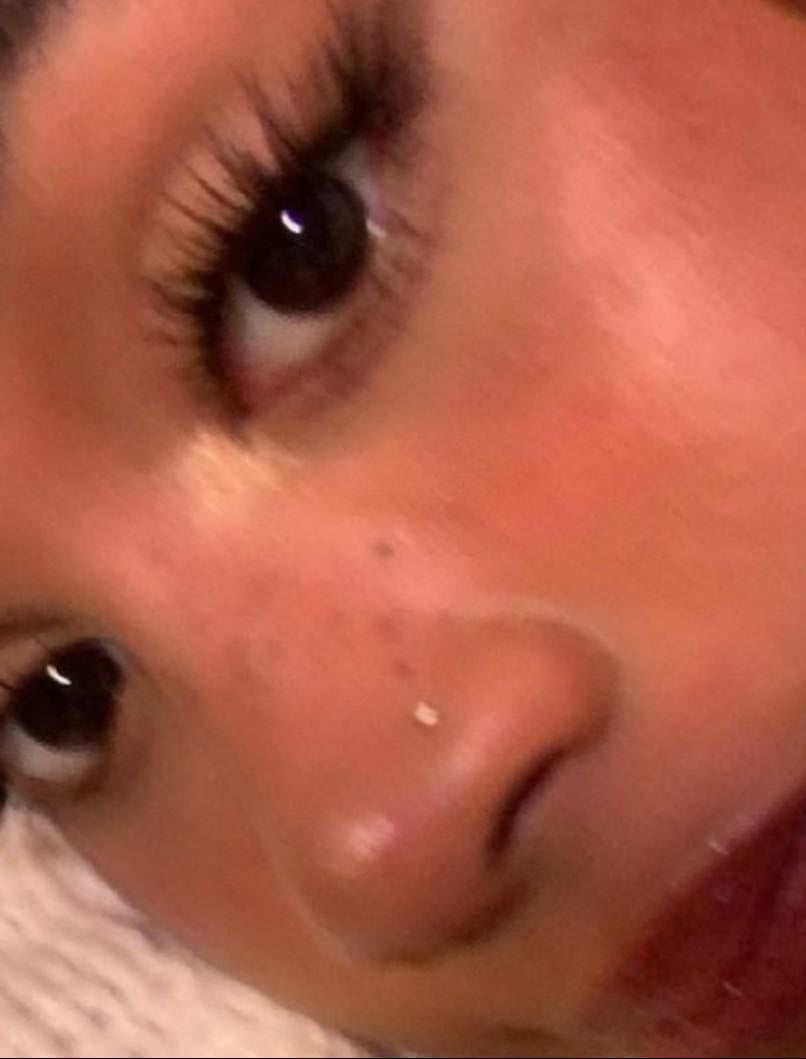 nose stud piercing