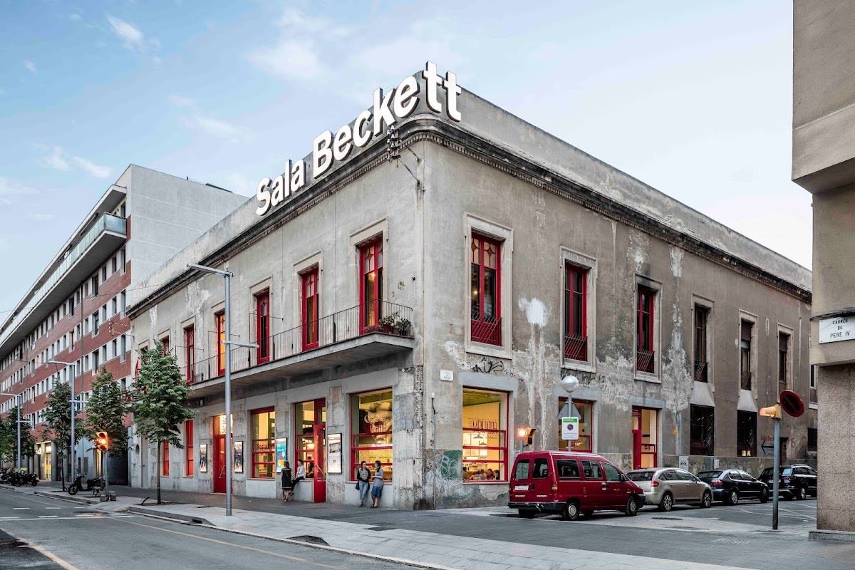 Sala Beckett - Flores y Prats