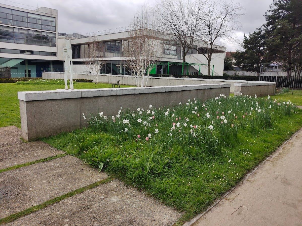 MAC VAL - Val-de-Marne Contemporary Art Museum
