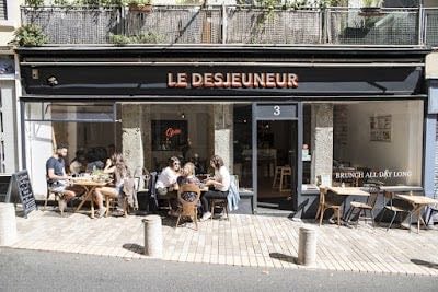 Le Desjeuneur - Petit déjeuner