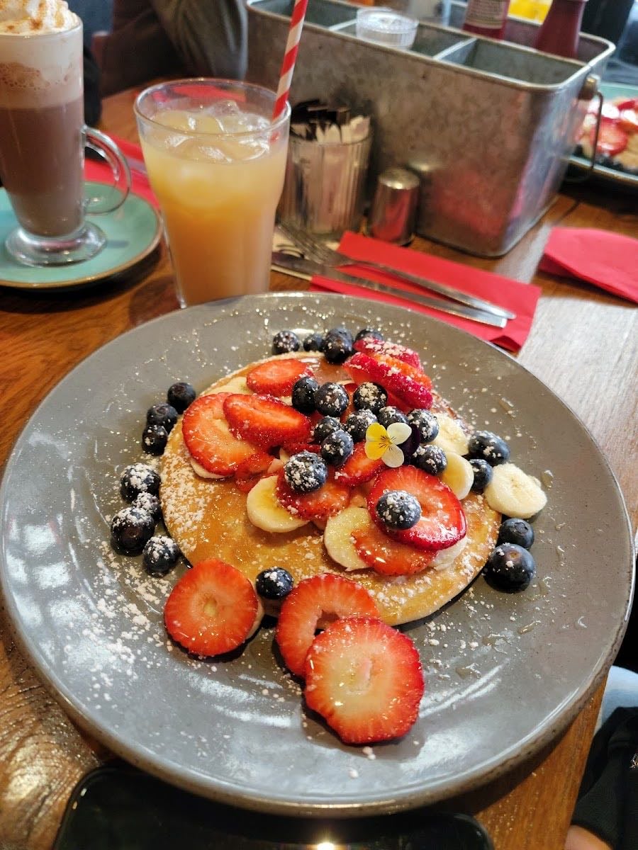 Mike's Cafe