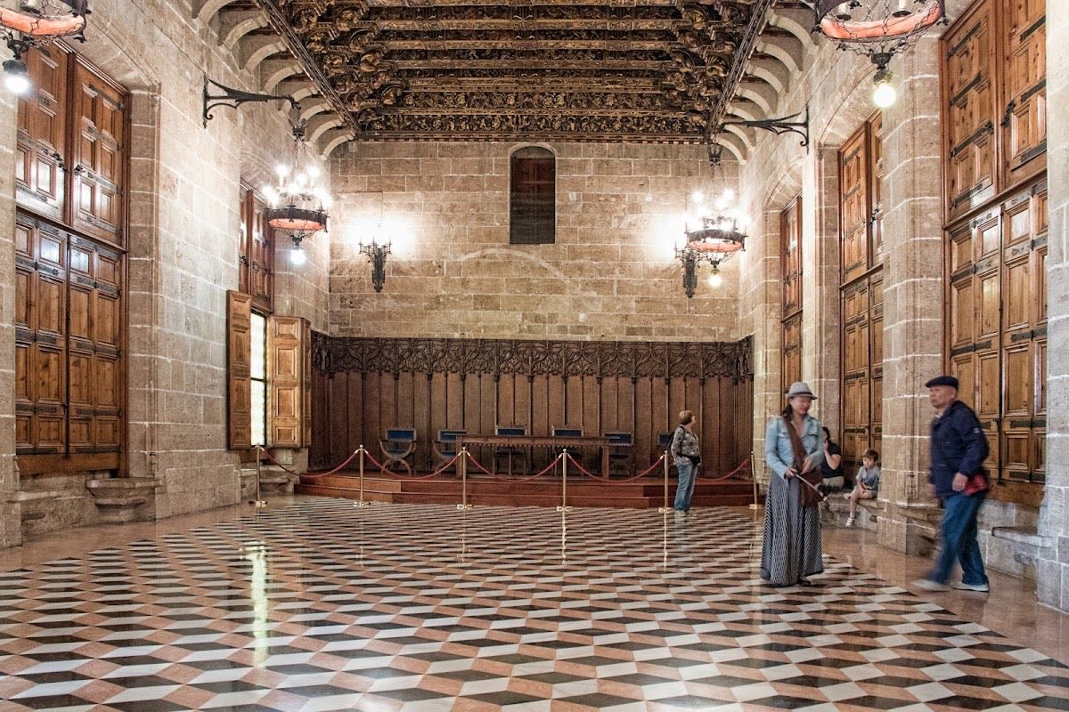 Silk exchange market (lonja de la seda)