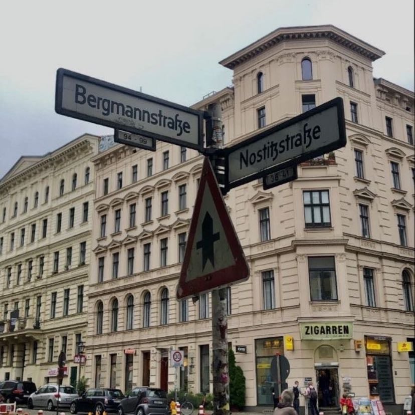 Berlin 🇩🇪 - gostaria muito de conhecer a alemanha, mas não tenho nenhum lugar específico dela, então acredito que tenha que começar pela capital do país mesmo e também ouvi falar que eles entendem mais inglês na capital e nos grandes centros