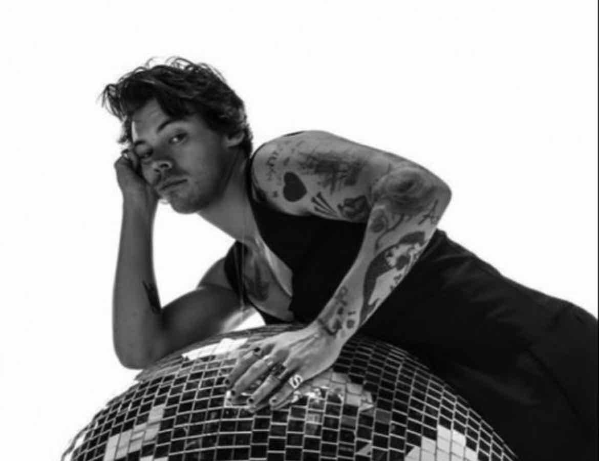 top 5 songs from each harry styles album - other hypelist by Lana Alaajib