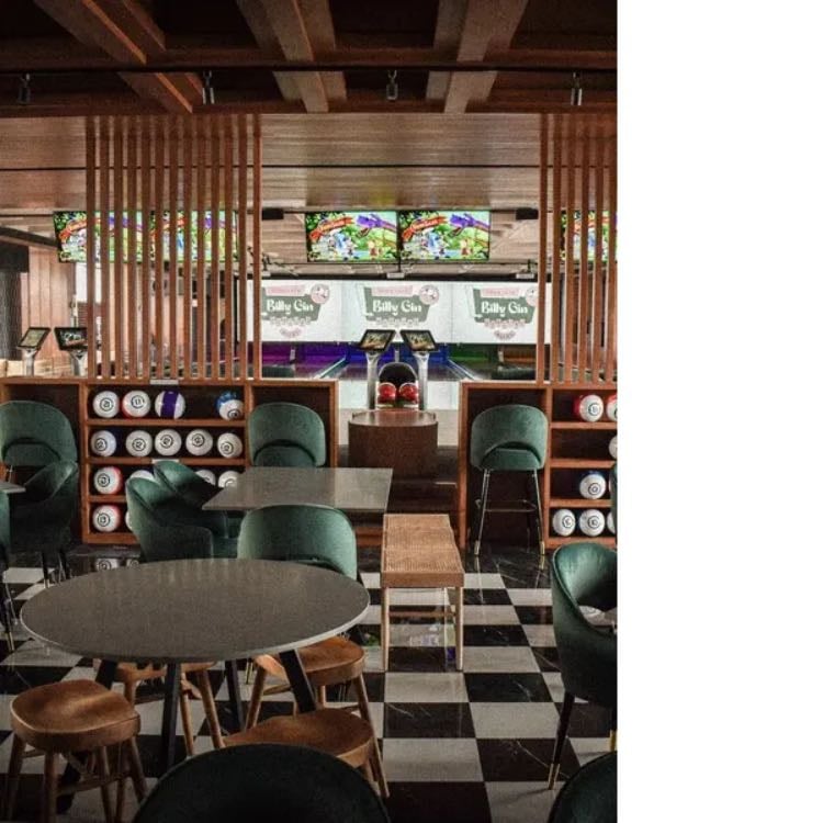 Billy Gin Bowling Alley