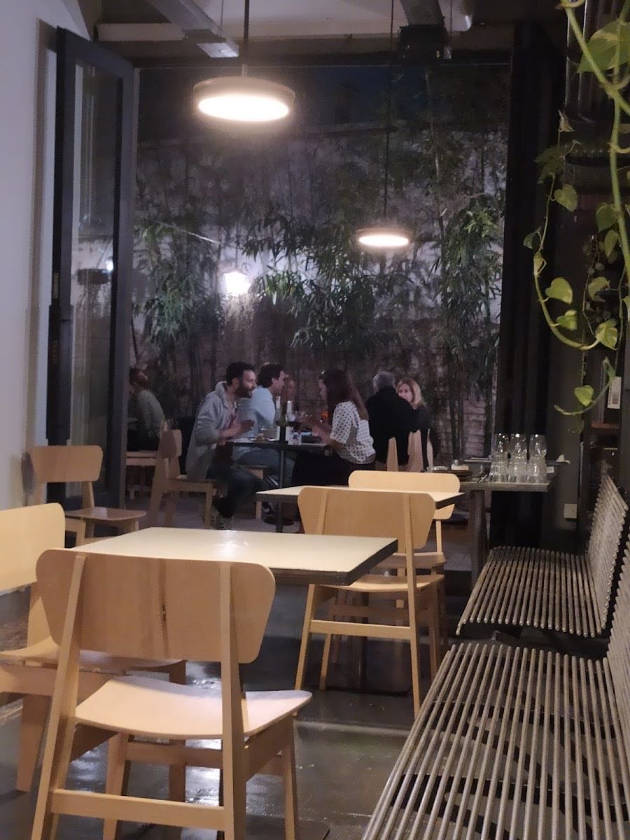 Arrabal Cantina