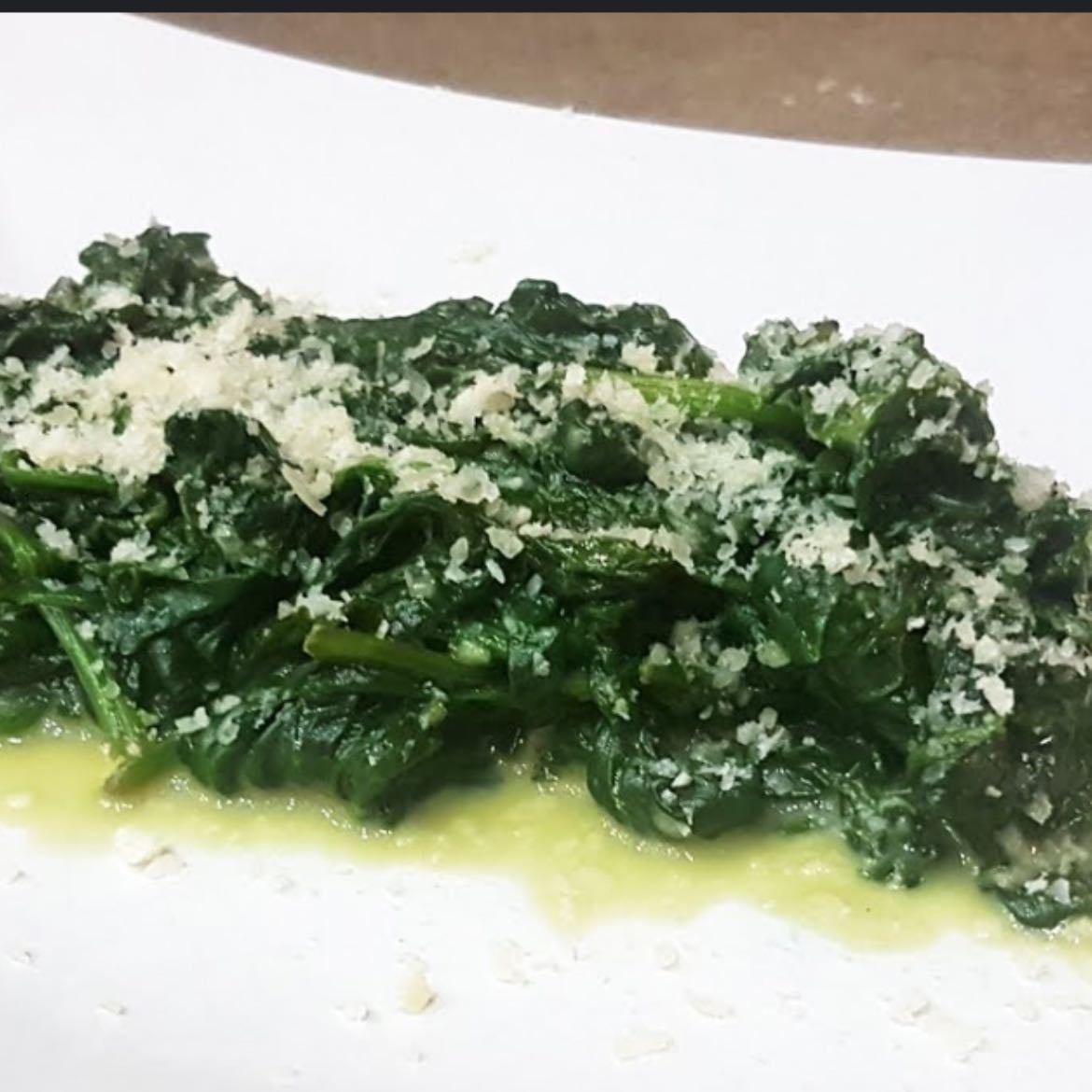 Spinaci burro e parmigiano - Accompagna con proteina⬆️
