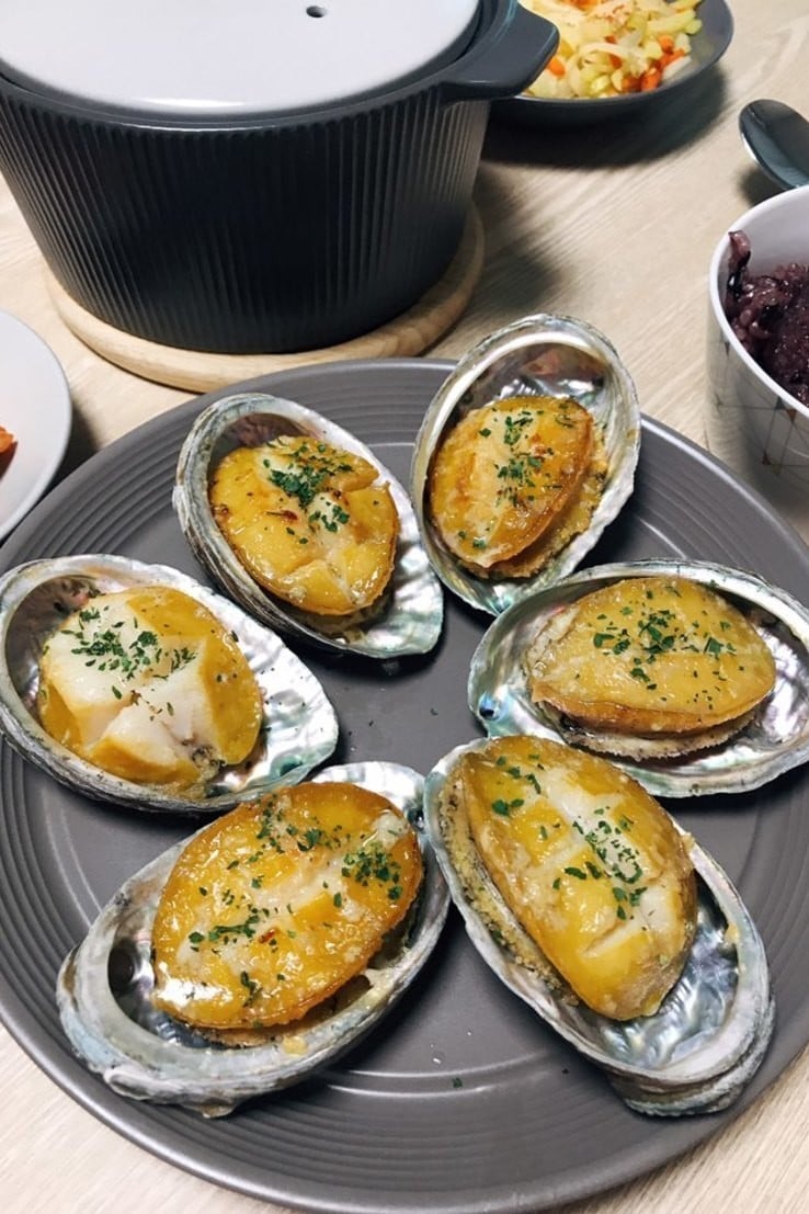 jeonbok gui - grilled abalone