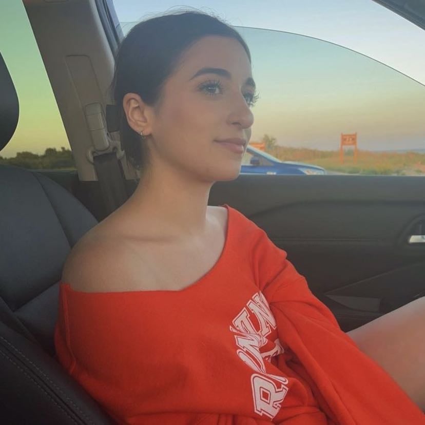 Alexa Valentino