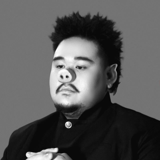 Táo - Artist