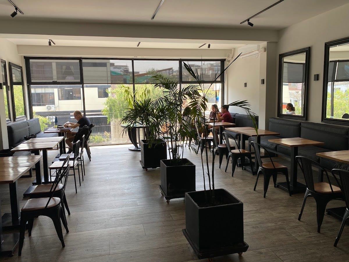 Etcetera Café