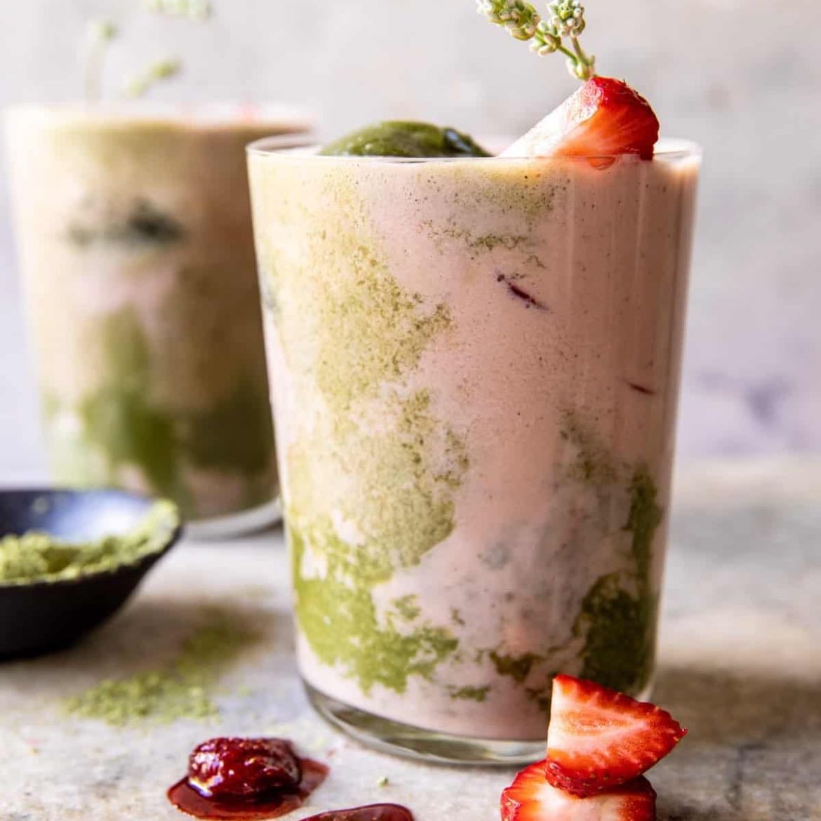 Strawberry cream Matcha
