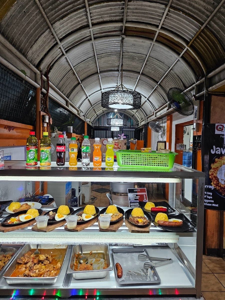 Robelle's Food Court