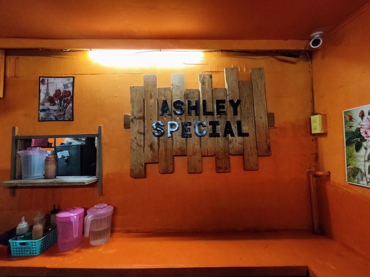 Ashley Tapsihan