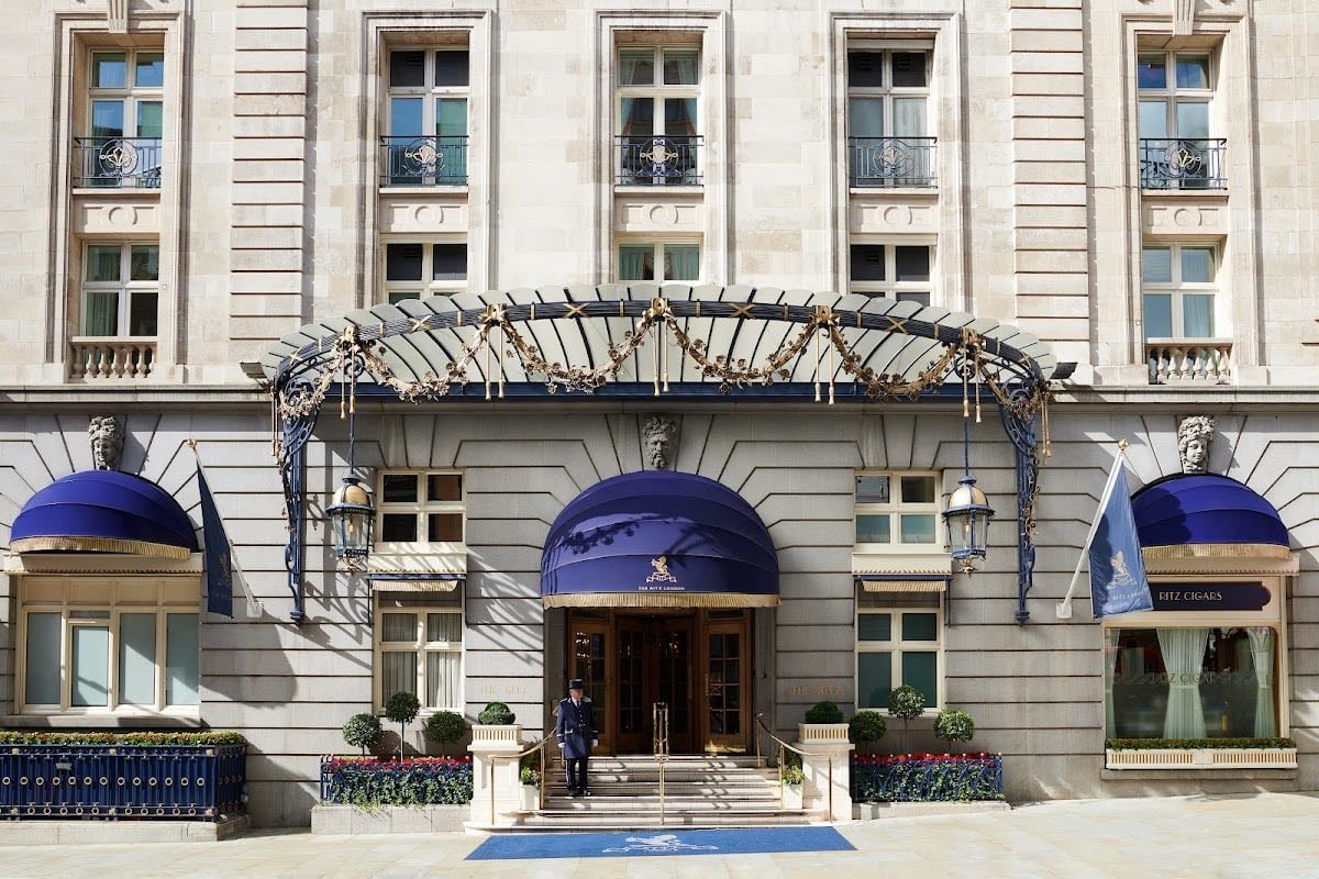 The Ritz London - Afternoon tea - 95€/pp.